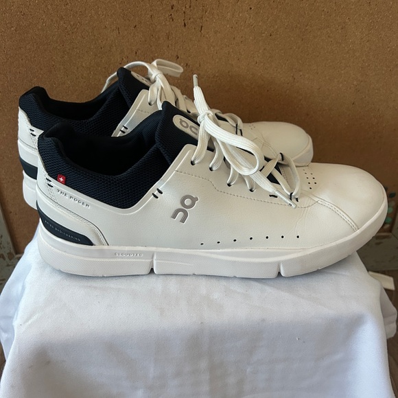 On Cloud THE ROGER Men’s 10.5M Shoes White Midnight Sneakers - Picture 5 of 9